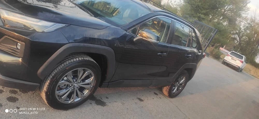 Toyota RAV4, 2025г., полный привод, вариатор
