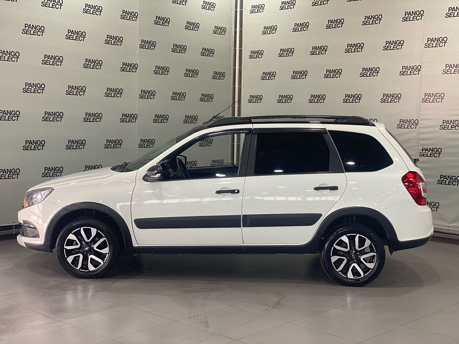 Lada (ВАЗ) Granta, 2021г., передний привод, механика