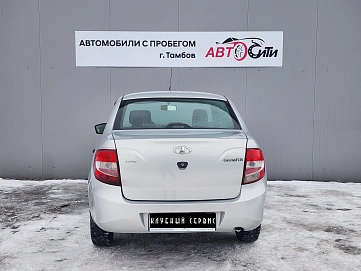 Lada (ВАЗ) Granta, 2015г, передний привод, механика