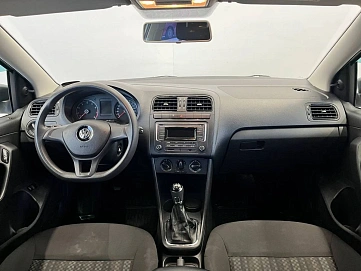 Volkswagen Polo, 2019г, передний привод, механика