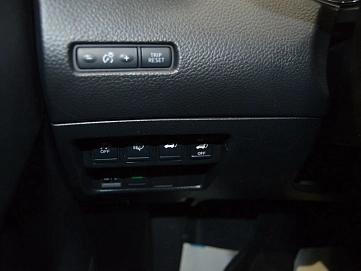 Nissan X-Trail, 2016г, передний привод, вариатор