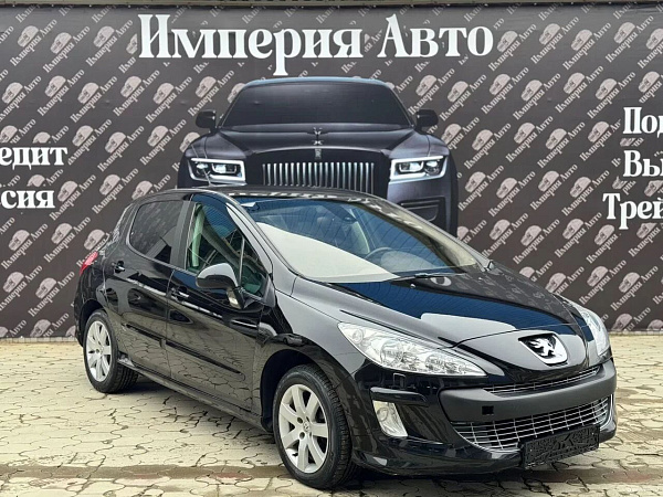 Peugeot 308, 2009г., передний привод, автомат