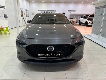 Mazda 3, 2021г, передний привод, автомат