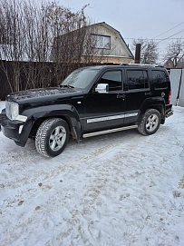 Jeep Cherokee, 2010г, полный привод, автомат