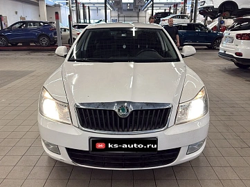 Skoda Octavia, 2012г, передний привод, механика