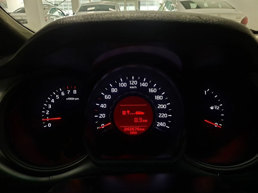 Kia Ceed, 2013г., передний привод, механика