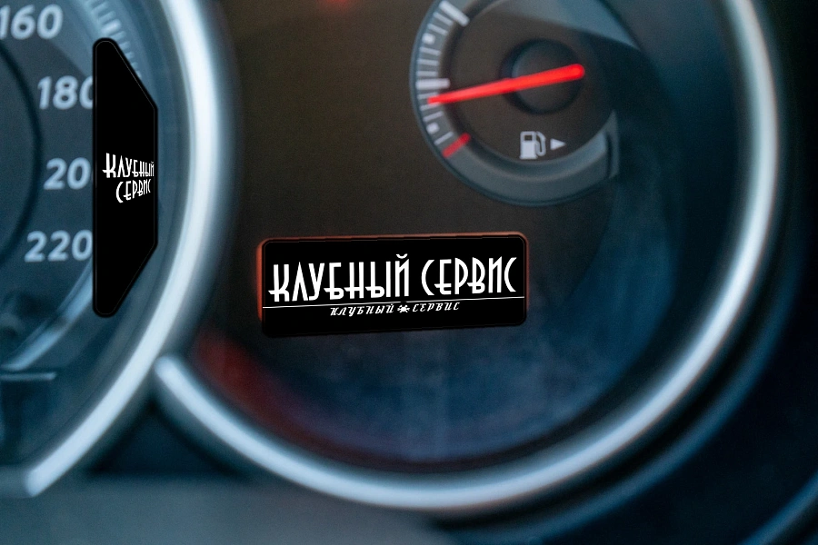 Nissan Tiida, 2011г., передний привод, автомат