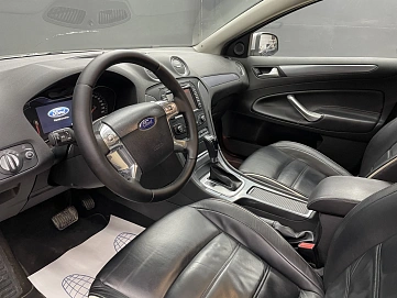 Ford Mondeo, 2011г, передний привод, робот