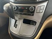 Hyundai , 2018г., задний привод, автомат