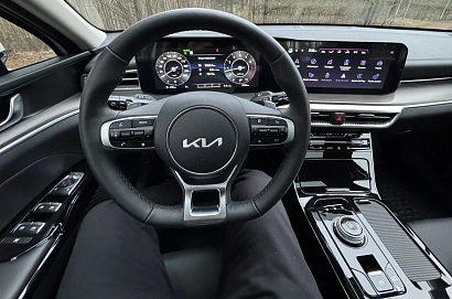 Kia K5, 2024г, передний привод, автомат