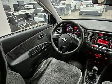 Kia Rio, 2010г, передний привод, механика