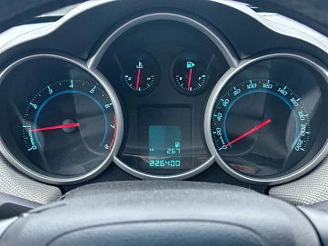 Chevrolet Cruze, 2012г, передний привод, механика