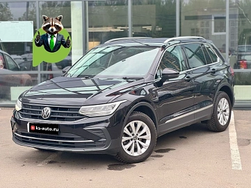 Volkswagen Tiguan, 2021г, передний привод, робот