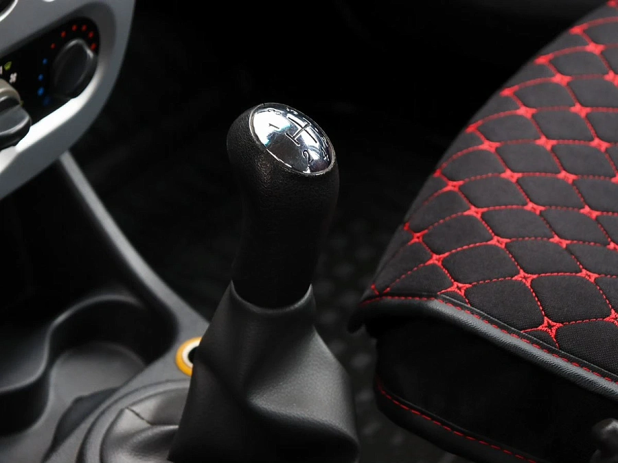 Renault Sandero, 2011г., передний привод, механика