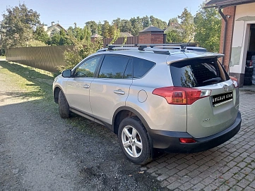 Toyota RAV4, 2014г, полный привод, вариатор