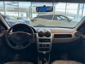 Renault Sandero, 2012г, передний привод, механика