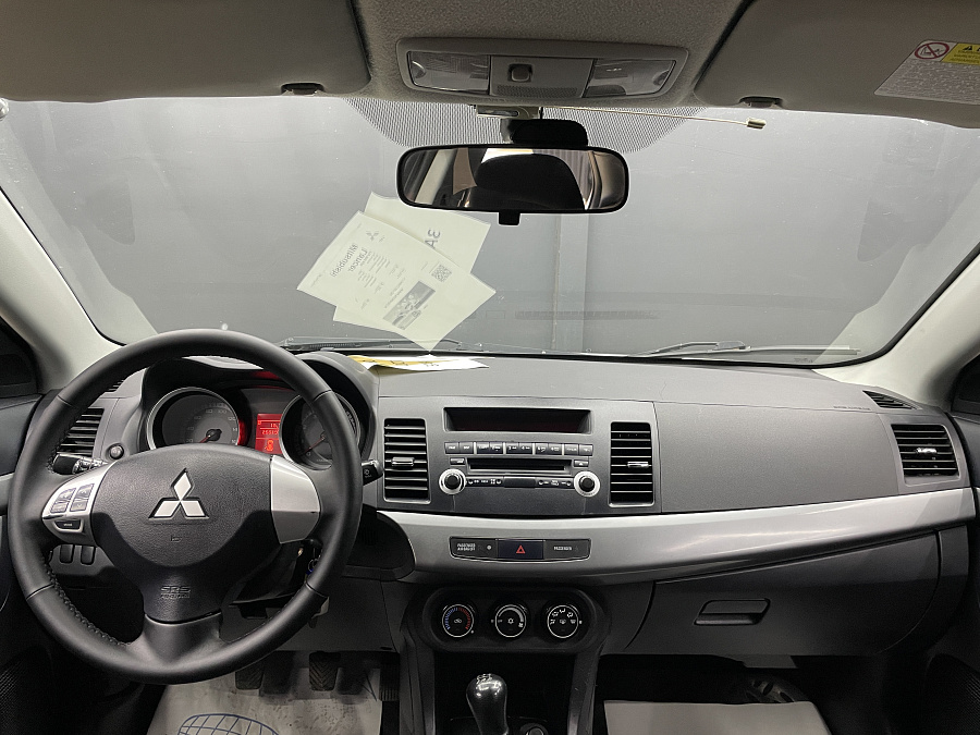 Mitsubishi Lancer, 2011г., передний привод, механика