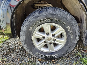 Toyota Hilux, 2013г, полный привод, механика