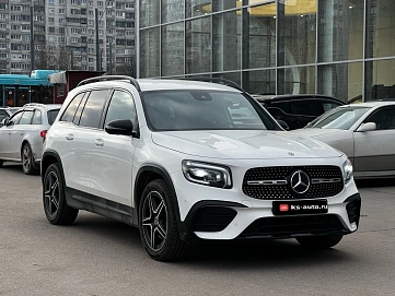 Mercedes-Benz GLB, 2020г, передний привод, робот