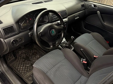 Skoda Octavia, 2008г, передний привод, механика