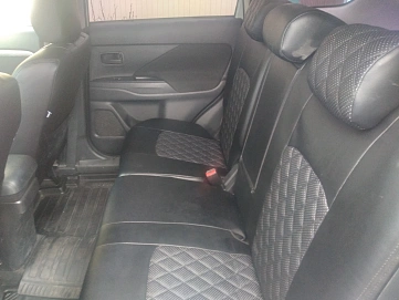 Mitsubishi Outlander, 2015г, передний привод, вариатор