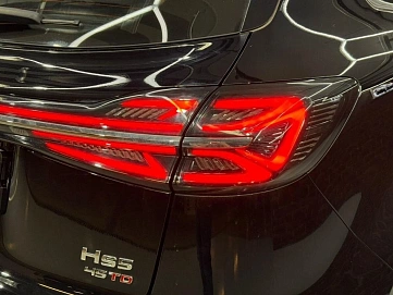 Hongqi HS5, 2023г, полный привод, автомат