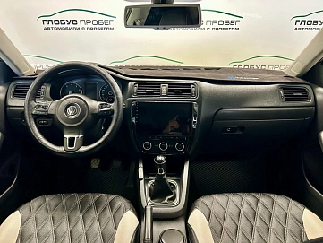 Volkswagen Jetta, 2014г., передний привод, механика