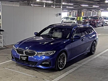 BMW 3 серии, 2021г, полный привод, автомат