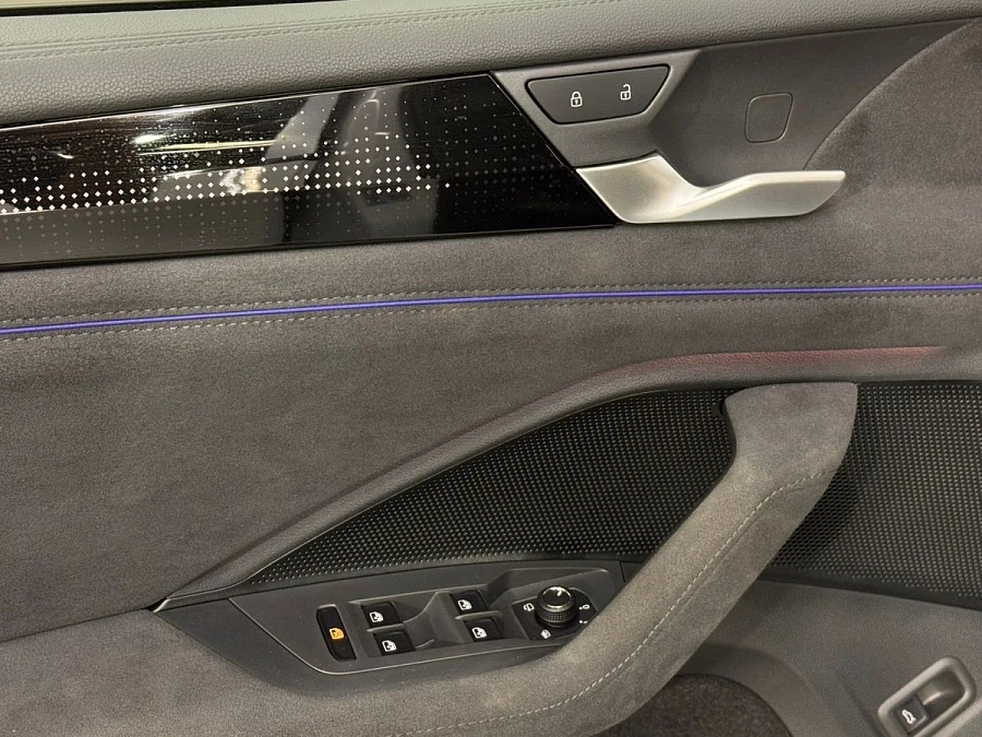 Volkswagen Tiguan, 2025г., полный привод, робот