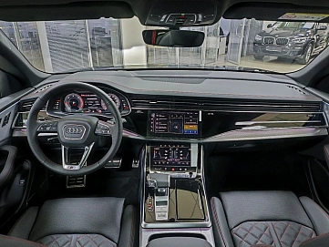 Audi Q8, 2025г, полный привод, автомат
