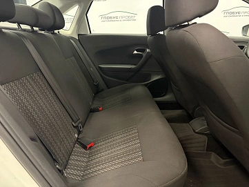 Volkswagen Polo, 2020г., передний привод, механика