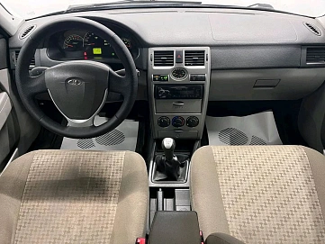 Lada (ВАЗ) Priora, 2013г, передний привод, механика