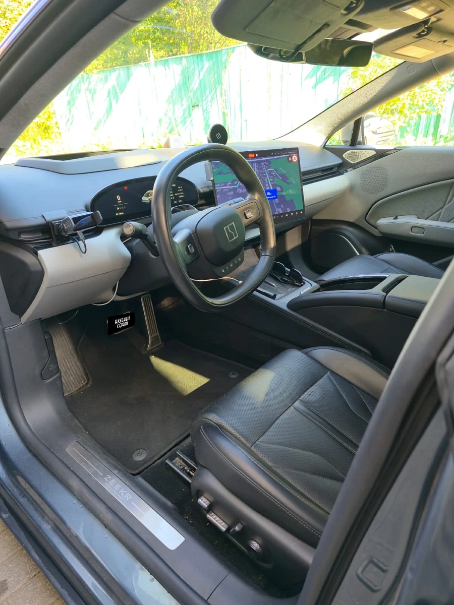 Zeekr 007, 2024г., полный привод, автомат