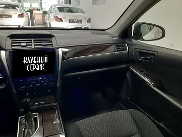 Toyota Camry, 2017г, передний привод, автомат
