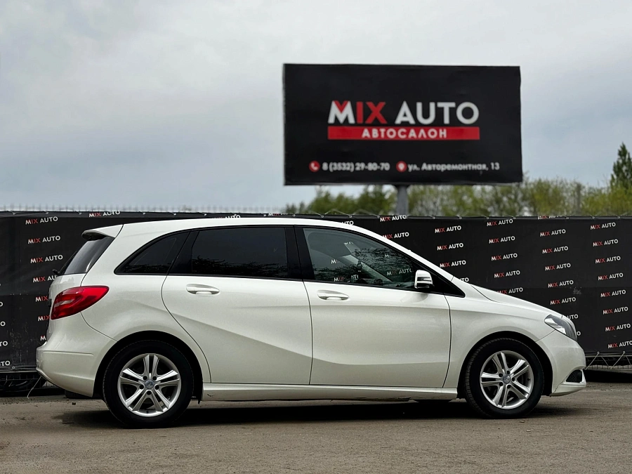 Mercedes-Benz B-Класс, 2013г., передний привод, робот