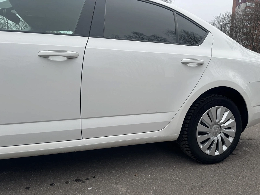 Skoda Octavia, 2014г., передний привод, робот