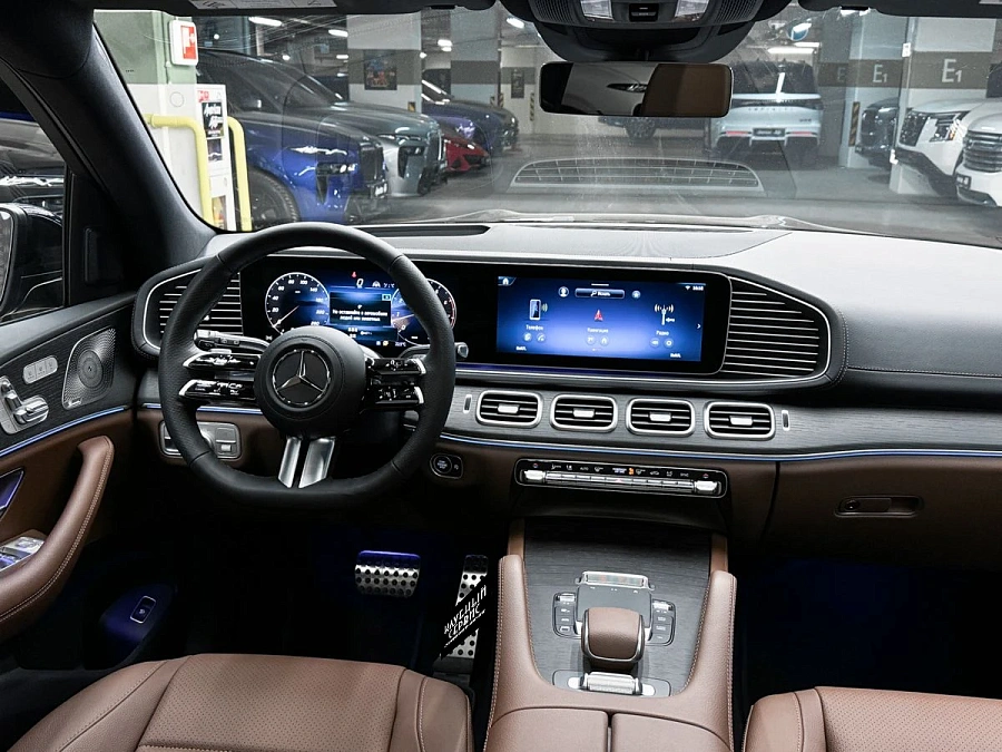 Mercedes-Benz GLS, 2025г., полный привод, автомат