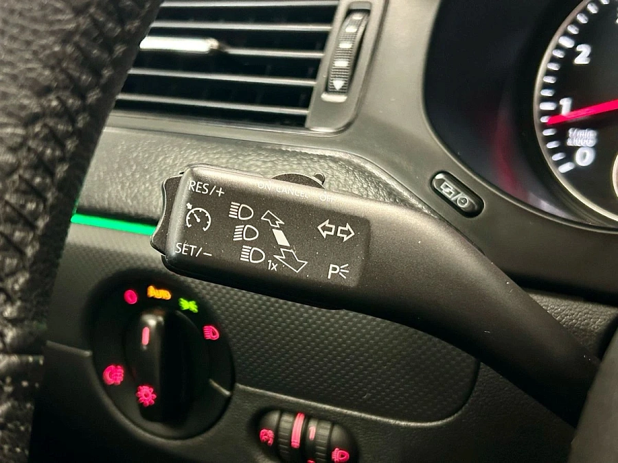 Volkswagen Jetta, 2014г., передний привод, механика