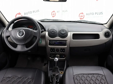Renault Sandero, 2011г, передний привод, механика