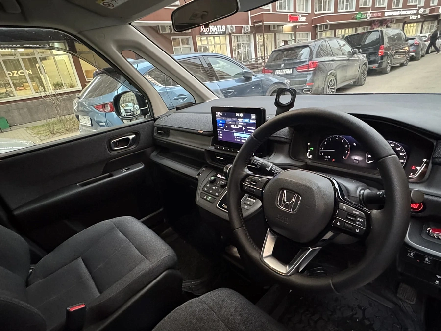 Honda Stepwgn, 2022г., полный привод, вариатор