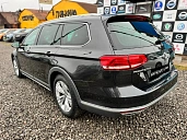 Volkswagen Passat, 2019г., полный привод, робот