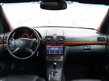 Toyota Avensis, 2007г, передний привод, автомат