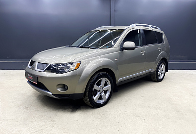 Mitsubishi Outlander, 2008г, полный привод, автомат