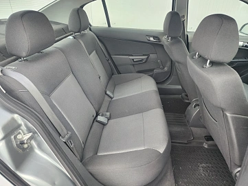 Opel Astra, 2013г, передний привод, механика