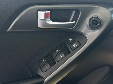 Kia Cerato, 2012г, передний привод, механика