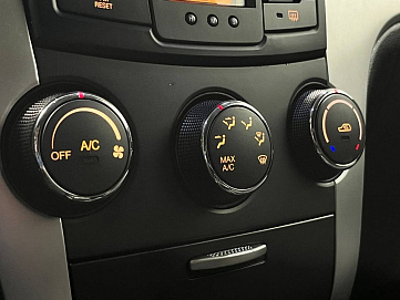 SsangYong Actyon, 2011г, передний привод, автомат