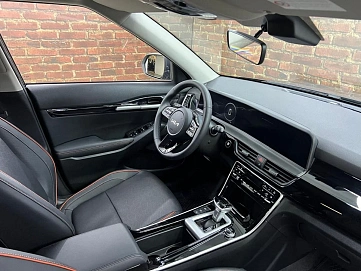 Kia Seltos, 2025г, передний привод, вариатор