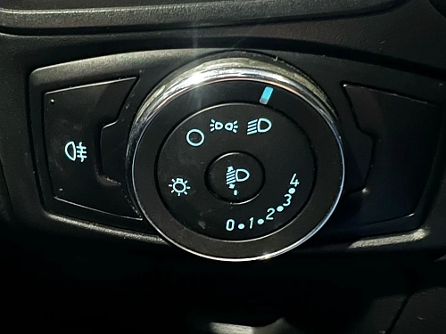 Ford Focus, 2013г, передний привод, механика