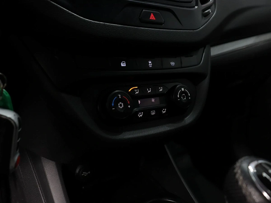 Lada (ВАЗ) Vesta, 2018г., передний привод, механика