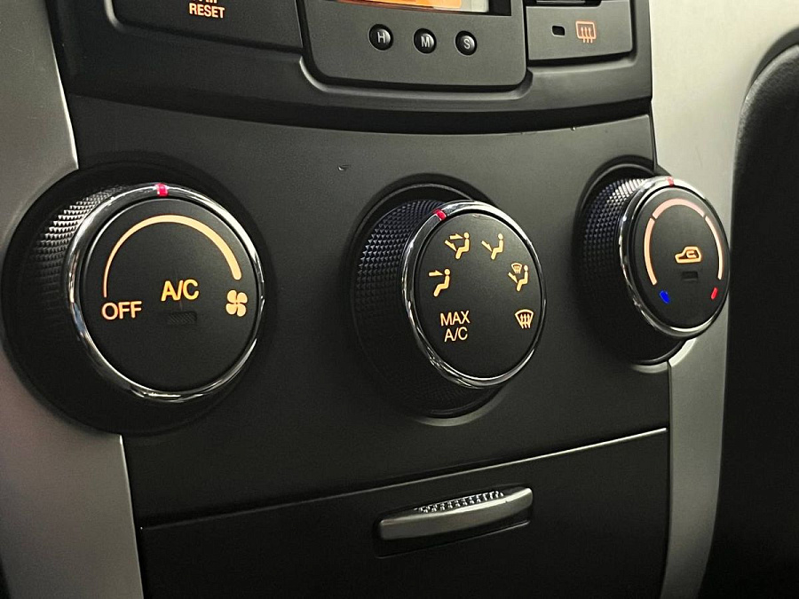SsangYong Actyon, 2011г., передний привод, автомат